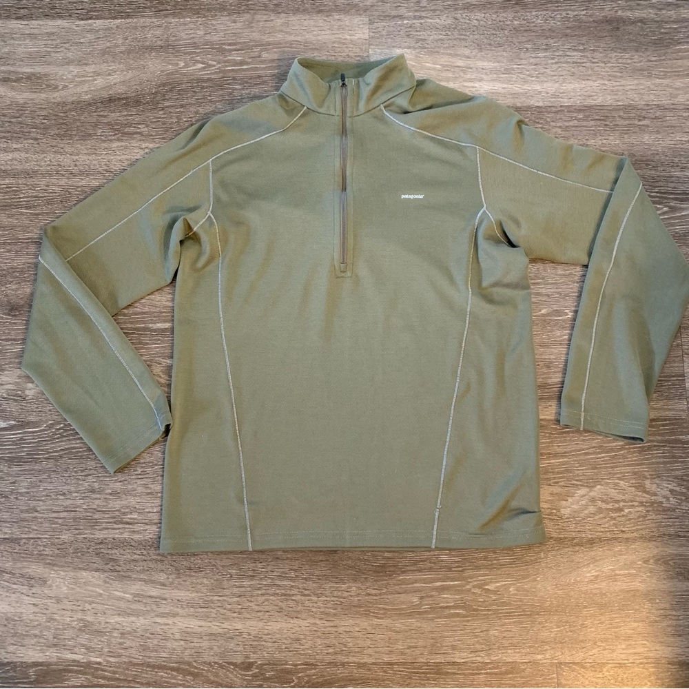 Patagonia Men’s Medium Green Quarter-zip Pullover M